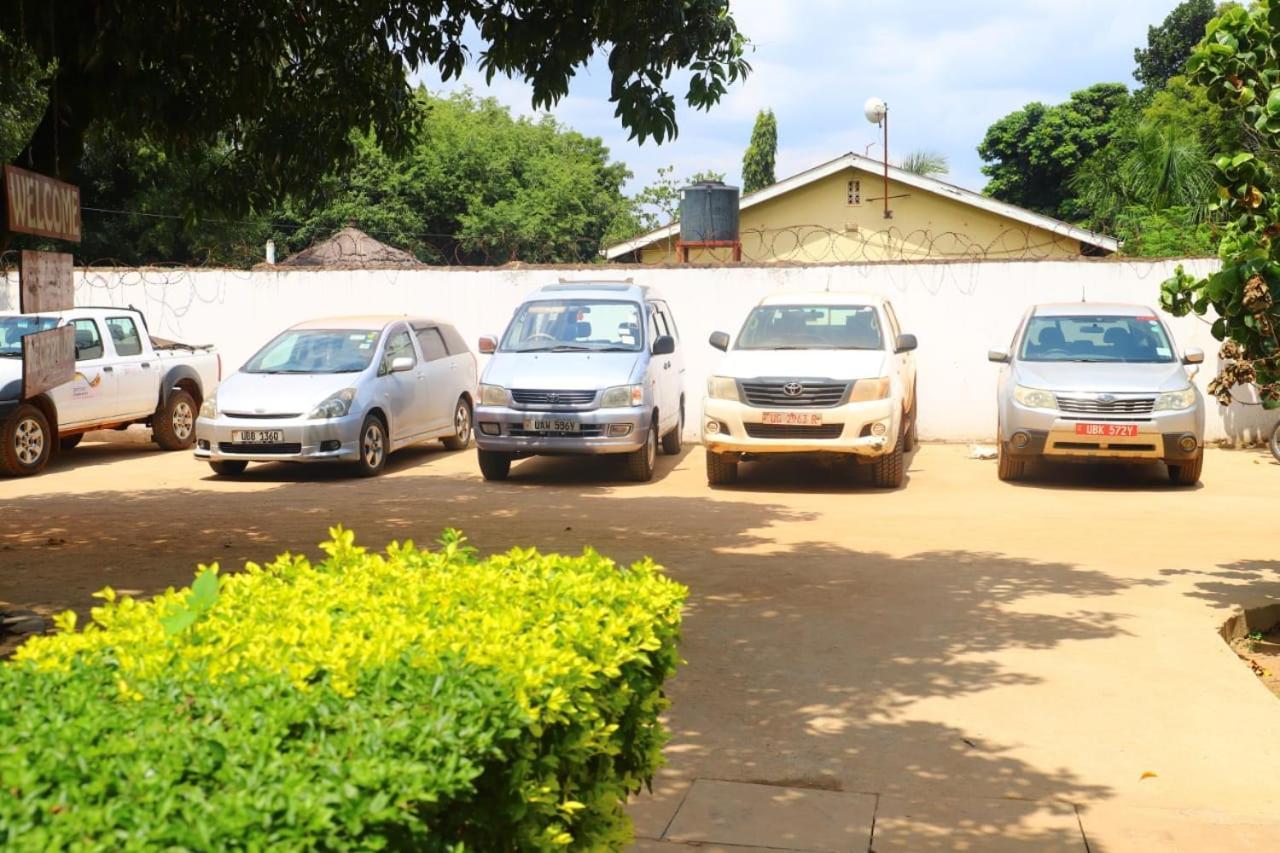 Wellsprings Hotel Gulu Exterior photo